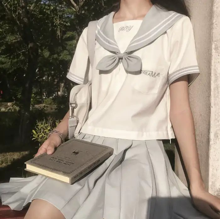 歌女怀春